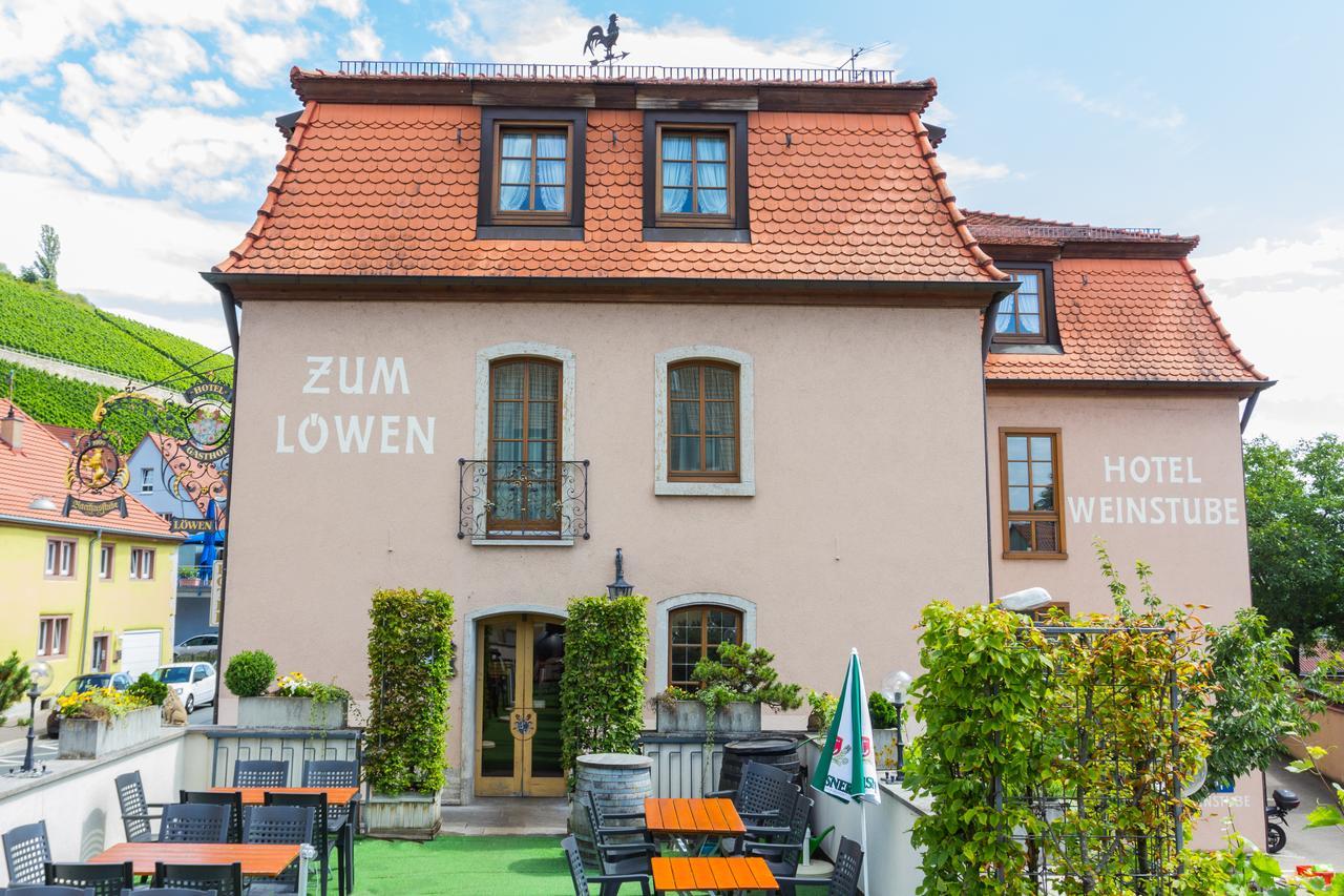 Hotel Lowen Randersacker Quarto foto